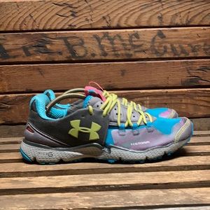 Under Armor Women’s Micro g Charge ST women’s 9